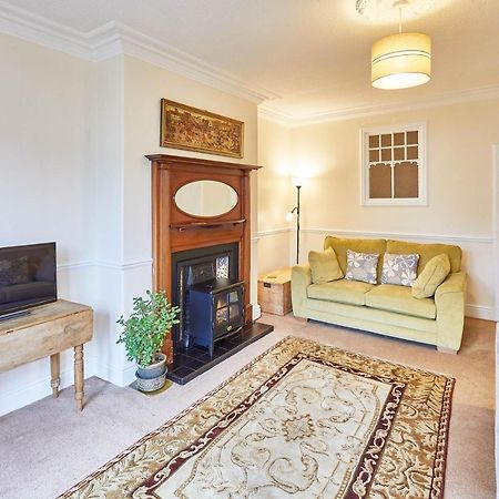 Host & Stay - The Garden Flat Scarborough Luaran gambar